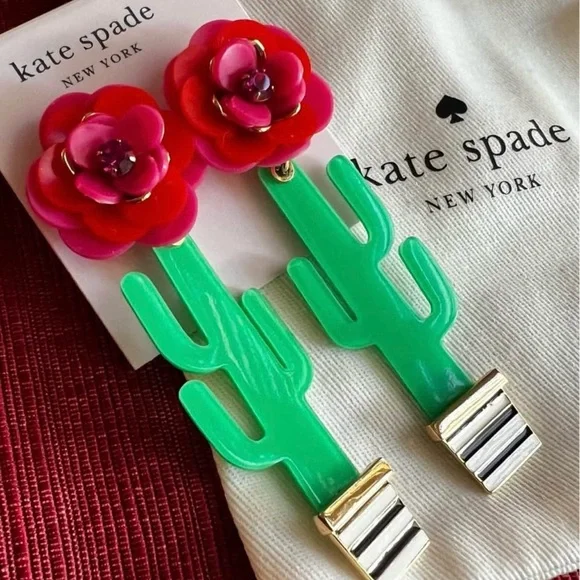 Kate Spade ♠️ scenic route cactus 🌵 🌺& statement earrings. - Picture 3 of 6